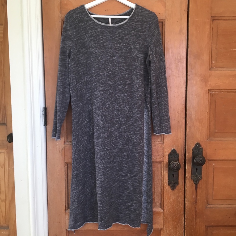 LAST CHANCE! Free people long sweater w/ side slit